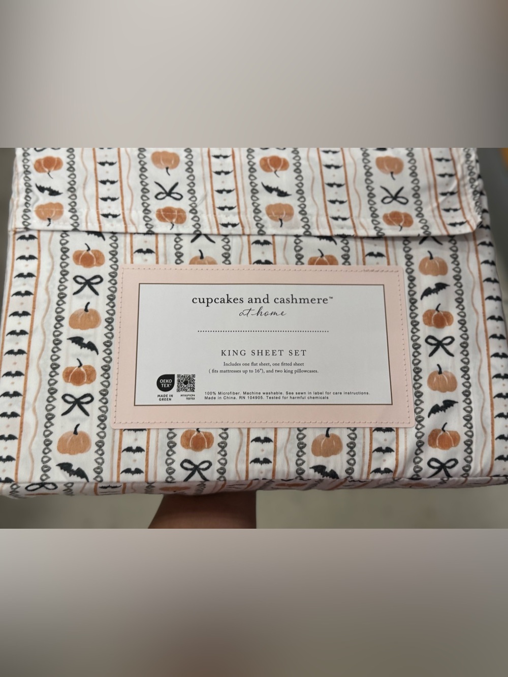 Cupcakes and Cashmere at home King Sheet Set - Pumpkin Print